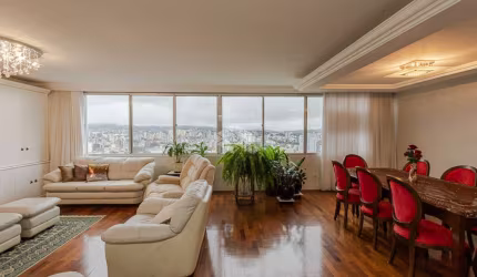 Apartamento amplo no bairro Rio Branco com 3 dormitorios duas suites, sendo uma master e outra americana, vaga dupla de garagem.