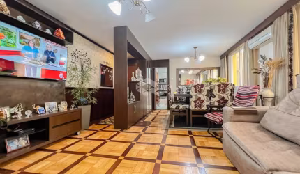 Apartamento com sacada com 3 dormitórios no Rio Branco