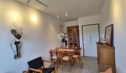 Apartamento 3 dormitórios com vaga no Jardim Itú Sabará, Porto Alegre
