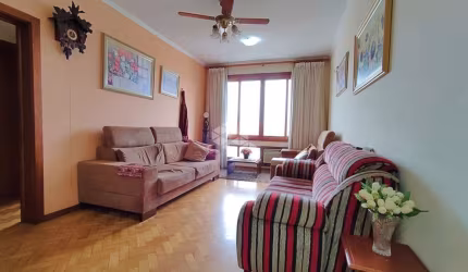 Apartamento de 3 quartos e 1 vaga no Rio Branco.