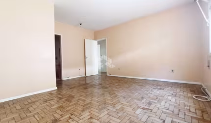 Apartamento de 03 dormitórios no bairro Independência