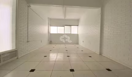 Apartamento 02 dormitórios, possibilidade de Pátio, Centro Histórico - Porto Alegre, com elevador.