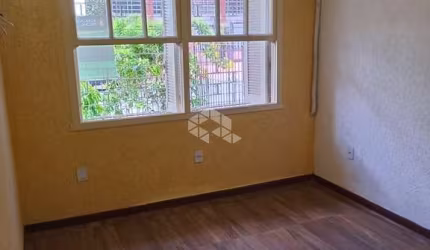 Apartamento com 1 quarto e 49m² à venda em Petrópolis, Porto Alegre.