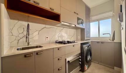 Apartamento 2 dormitórios, 1 suíte, 1 vaga, São João, Porto Alegre.
