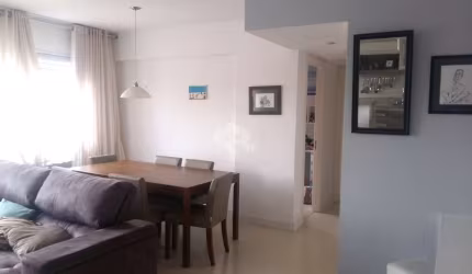 Apartamento 3 dormitórios sendo uma suíte, com 1 vaga de garagem coberta e escriturada