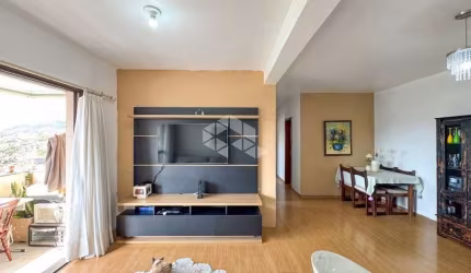 Apartamento de 3 quartos com suite e vaga de garagem coberta no bairro Nonoai.
