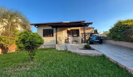 Casa com pátio amplo