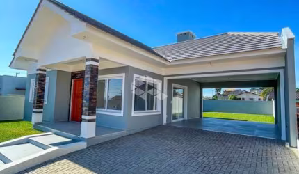 CASA NOVA COM 3 DORMITÓRIOS EM LINHA SANTA CRUZ