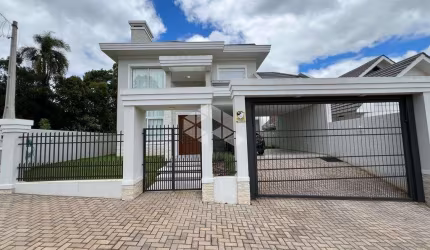 Casa Alto Padrão com amplo espaço social no Country