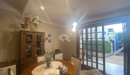 LINDO DUPLEX PRÓXIMO DO CENTRO DE SANTA CRUZ DO SUL