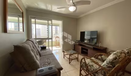 Apartamento a poucos metros do mar em Capão da Canoa - 02 dormitórios