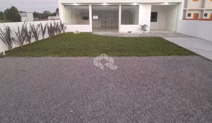 Casa nova, com suíte e closet em Vera Cruz