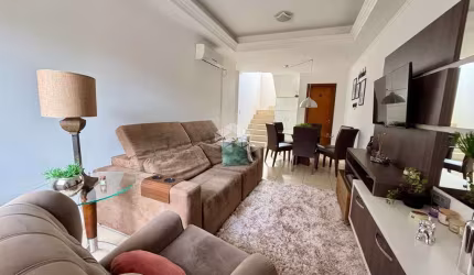 DUPLEX SEMIMOBILIADO COM 02 DORMITÓRIOS NO ANA NERY
