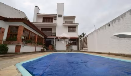 Casa localizada no bairro São José