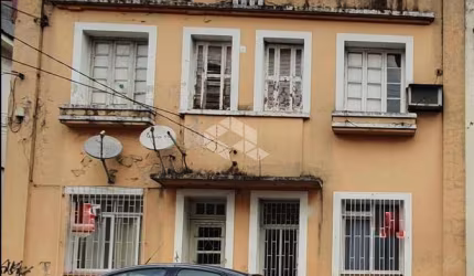 Casa de 3 dormitórios, centro