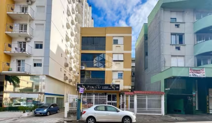 apartamento 2 dormitórios com dependência a venda no centro por apenas 250 mil
