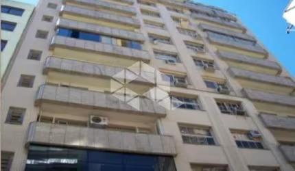 Apartamento com 81 m² e 2 quartos à venda no Centro Histórico