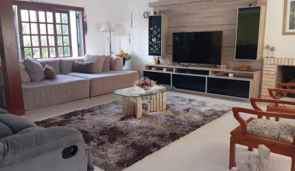 Casa com 274 m² e 4 quartos à venda no bairro Ipanema