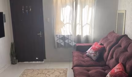 Casa com 67m² e 3 quartos à venda no bairro Santa Tereza.