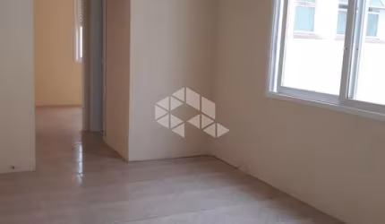 Apartamento com 3 quartos à venda na Azenha.