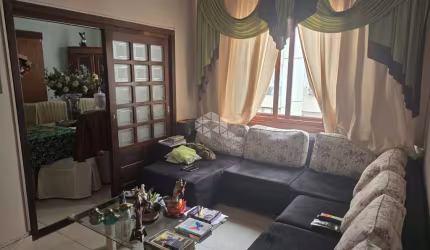 Apartamento à venda no bairro São João com 2 quartos e 71m².