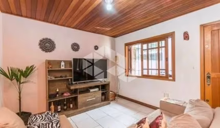 Sobrado com 239m² e 4 quartos à venda no Jardim Itu
