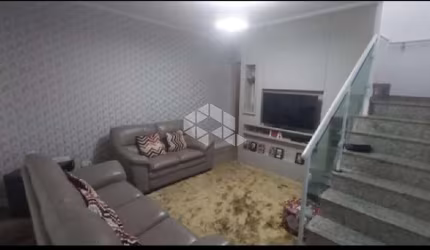 SOBRADO A VENDA  -  VILA SERRALHEIRO