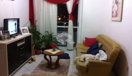 APARTAMENTO NO BAIRRO CANTO, EM FLORIANÓPOLIS, SC, SEMI-MOBILIADO, SACADA, CHURRASQUEIRA, HIDROMASSAGEM, 3 DORMITÓRIOS SENDO 3 SUÍTES, 01 VAGA GARAGEM