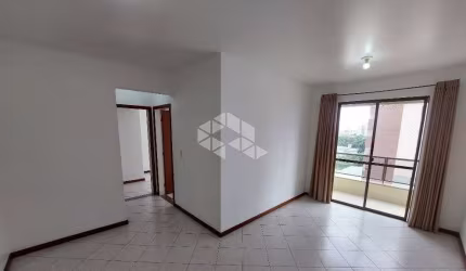 APARTAMENTO À VENDA COM 2 QUARTOS E 1 VAGA DE GARAGEM NO BAIRRO BARREIROS EM SÃO JOSÉ/SC.