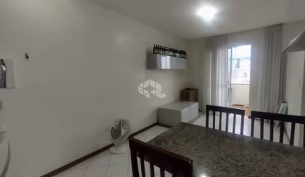 APARTAMENTO À VENDA COM 01 QUARTO NO BAIRRO BARREIROS EM SÃO JOSÉ/SC.