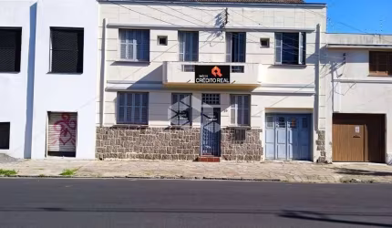 FLORESTA - Imóvel para excelente investimento, rendimento ou moradia no bairro Floresta.