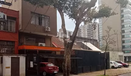 Prédio Comercial  160m² . 2 vagas. Fica no no 4º Distrito - Bairro São Geraldo