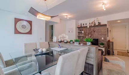 Apartamento no Petrópolis com 2 dormitórios e 2 vagas escrituradas