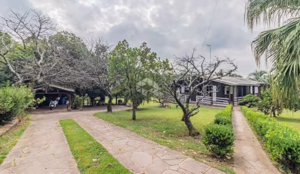 Sítio em Cachoeirinha, com casa, 3 dormitórios, 3 banheiros e campo futebol sete