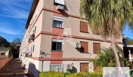 OPORTUNIDADE - APARTAMENTO DE 01 DORMITÓRIO NO BAIRRO GLÓRIA.