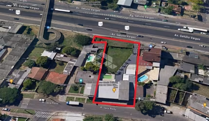 SÃO LEOPOLDO/RS - Terreno 1.400 m² - 35 metros de frente para a  BR 116