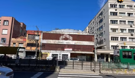 Prédio Garagem Comercial, com 1.727,77 m² localizado no Bairro Cidade Baixa