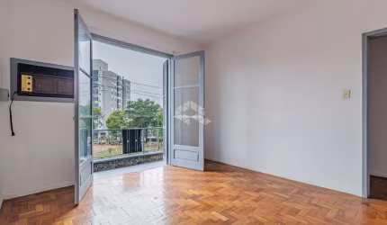 Apartamento 1 dormitório/quarto, desocupado.
