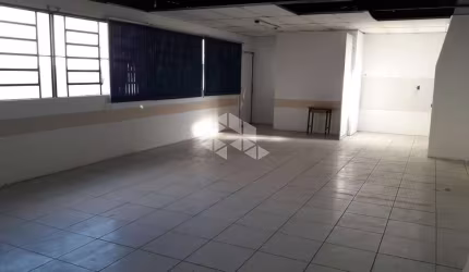 Prédio COMERCIAL  no 4º Distrito -  Bairro Floresta com  297m² de área útil.