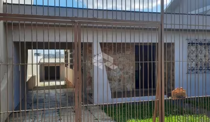 Crédito Real vende ótima casa térrea em Cachoeirinha