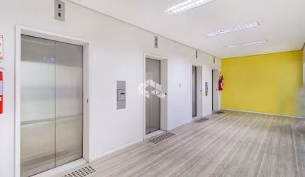 Explore o Potencial de Investimento: Laje Corporativa de Prestígio no Centro Histórico!