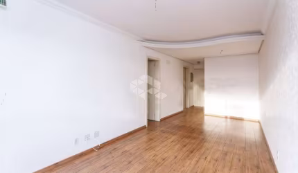 Apartamento 2 dormitórios, 1 suíte, 2 vagas, no Cristo Redentor