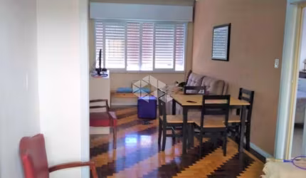 Apartamento 2 dormitórios no  Menino Deus com vaga