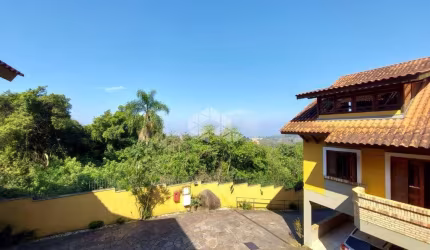 Casa em condomínio 3 quartos no Jardim Isabel