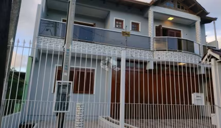 CASA A VENDA