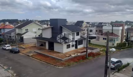 Belíssima casa de 03 dormitórios no Residencial Verdes Campos Alvorada.