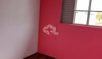 Apartamento de 01 dormitório no Bairro Rubem Berta.
