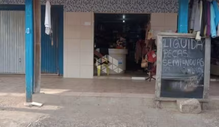 Casa espaçosa com 03 dormitórios no Bairro Aparecida Alvorada.