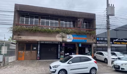 Prédio Comercial com Residencia
