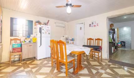 Casa de 3 Dormitórios em Alvorada no Bairro Santa Bárbara .